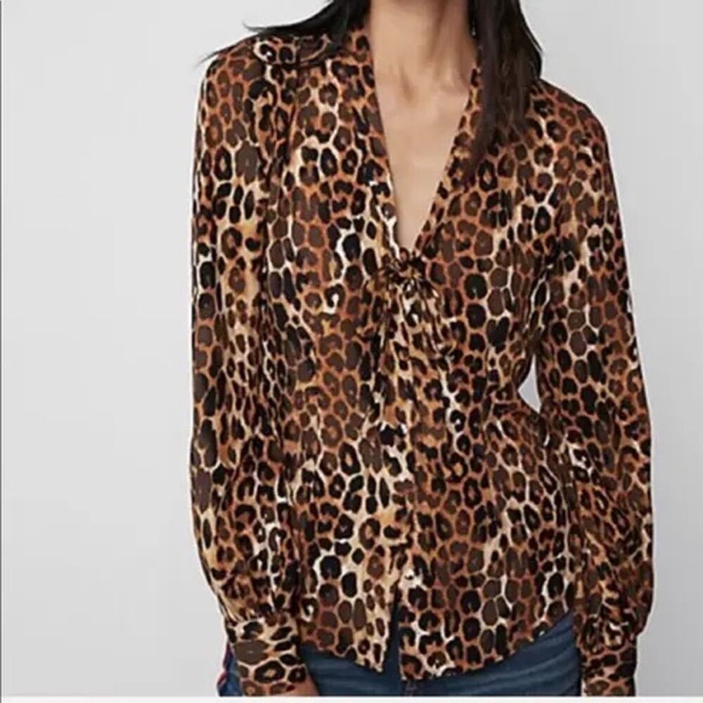 Express Sz L Button Up Tie Front Blouse Long Sleeve Leopard‎ Animal Print Satin